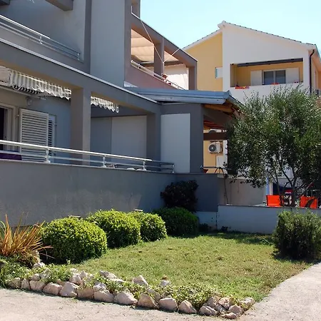 Jola Apartment